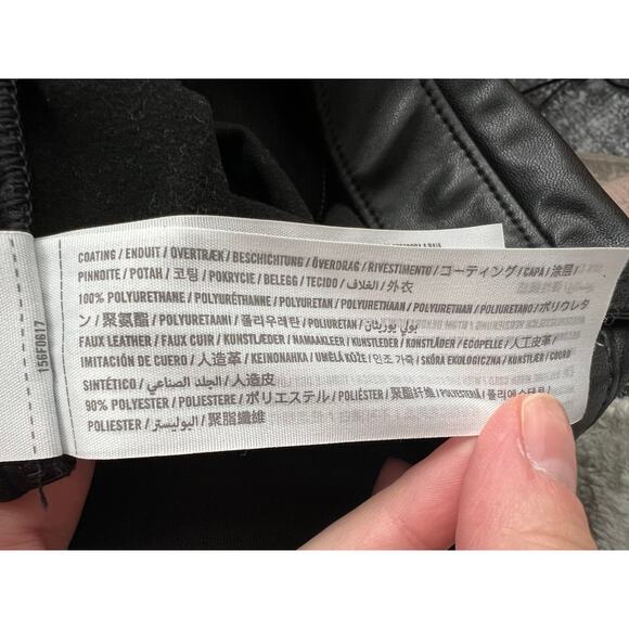 Abercrombie & Fitch Women's Curve Love Vegan Leather 90' Straight Pant SZ 26/2S - Picture 12 of 13